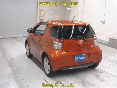 TOYOTA IQ