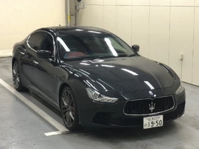 MASERATI GHIBLI