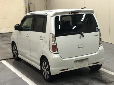 SUZUKI WAGON R STINGRAY