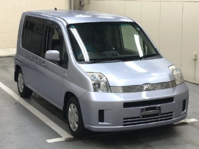 HONDA MOBILIO