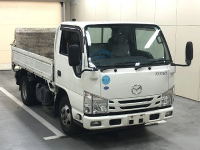 MAZDA TITAN