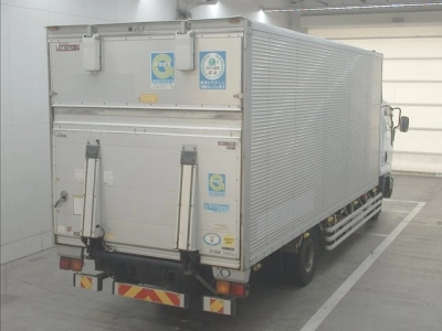 ISUZU FORWARD