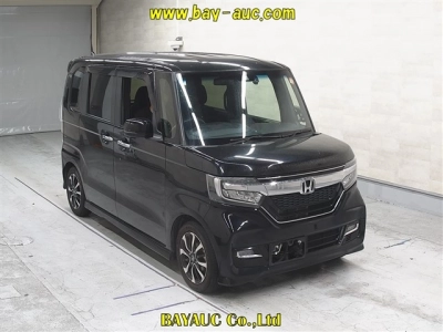 HONDA N BOX CUSTOM