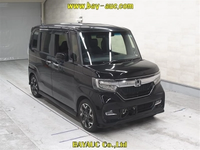HONDA N BOX CUSTOM