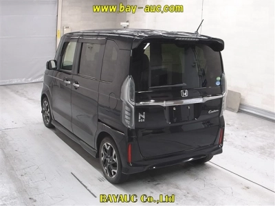 HONDA N BOX CUSTOM