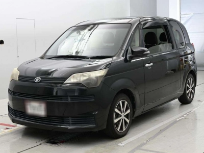 TOYOTA SPADE