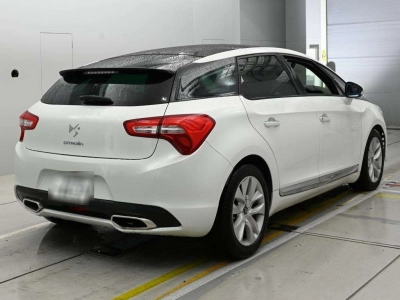 CITROEN DS5