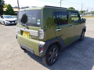 DAIHATSU TAFT