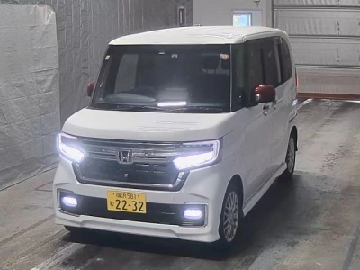 HONDA N BOX CUSTOM