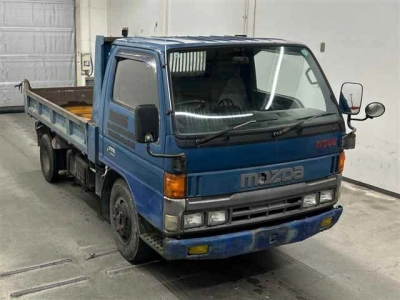 MAZDA TITAN
