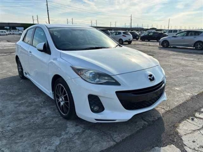 MAZDA AXELA SPORT