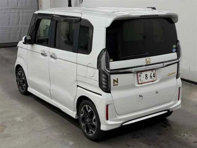 HONDA N BOX CUSTOM