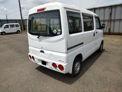 NISSAN CLIPPER