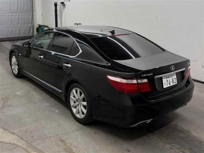 LEXUS LS