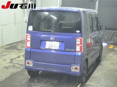 DAIHATSU WAKE