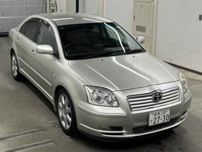 TOYOTA AVENSIS SEDAN