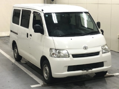 TOYOTA TOWN ACE
