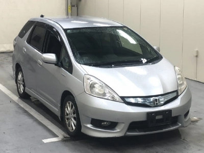 HONDA FIT SHUTTLE