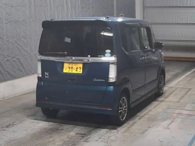 HONDA N BOX CUSTOM