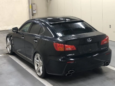 LEXUS IS