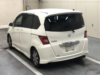 HONDA FREED