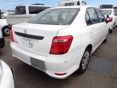 TOYOTA COROLLA AXIO