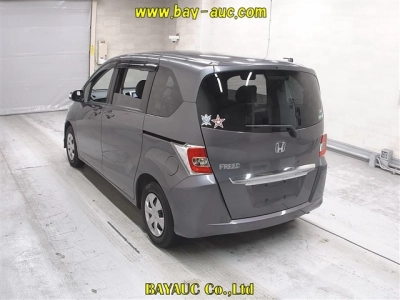 HONDA FREED