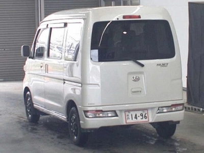 DAIHATSU HIJET VAN