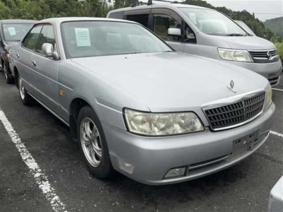 NISSAN LAUREL