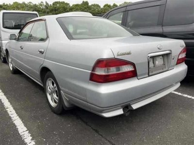 NISSAN LAUREL