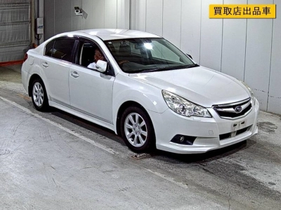 SUBARU LEGACY B4