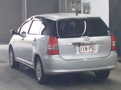 TOYOTA WISH