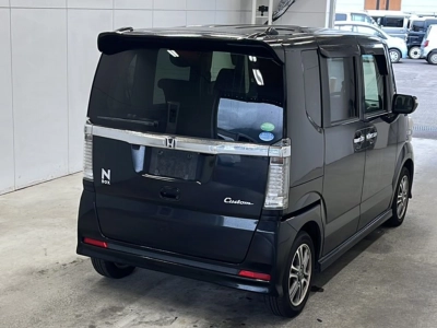 HONDA N BOX CUSTOM