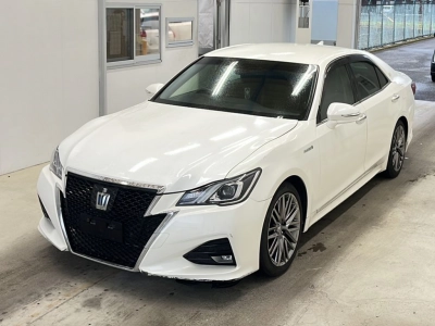 TOYOTA CROWN HYBRID