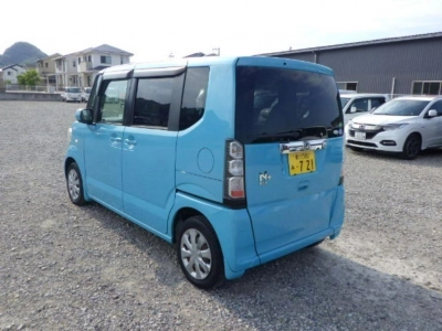 HONDA N BOX +