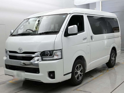 TOYOTA HIACE WAGON