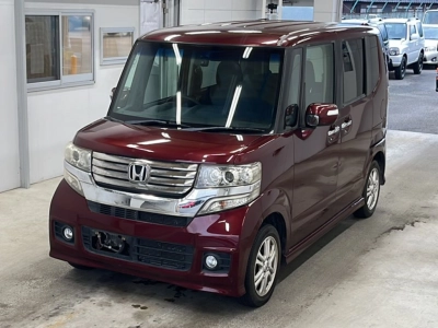 HONDA N BOX CUSTOM