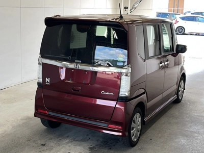 HONDA N BOX CUSTOM