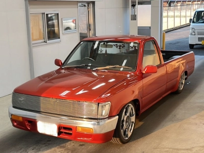 TOYOTA HILUX PICK UP