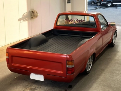 TOYOTA HILUX PICK UP