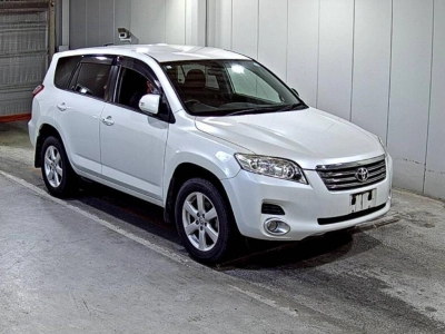 TOYOTA VANGUARD