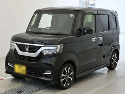 HONDA N BOX CUSTOM