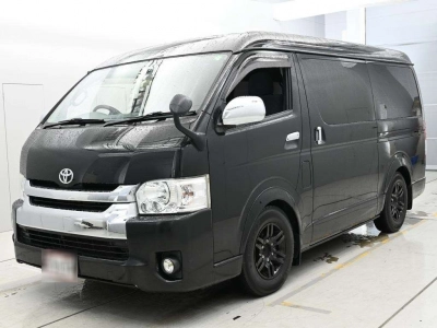 TOYOTA HIACE WAGON