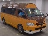 TOYOTA HIACE COMMUTER