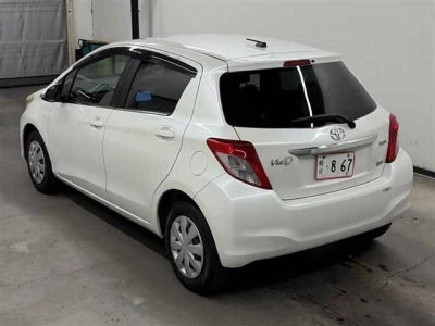 TOYOTA VITZ