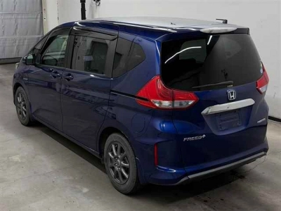 HONDA FREED HYBRID