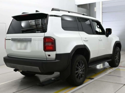TOYOTA LAND CRUISER 250