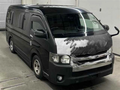TOYOTA HIACE WAGON