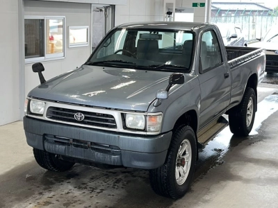 TOYOTA HILUX PICK UP