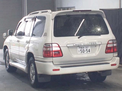 TOYOTA LAND CRUISER 100